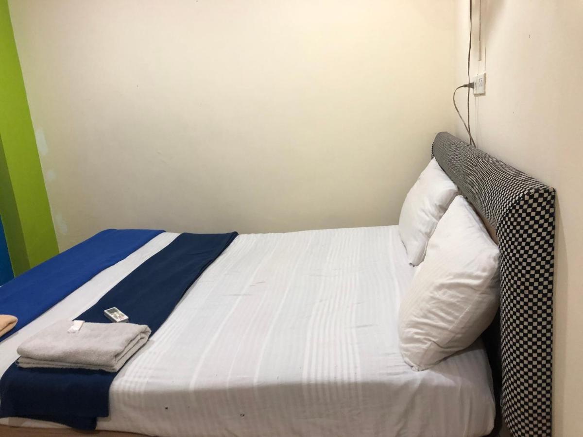 Oyo 1146 Paris In Bangkok Hotel Ngoại thất bức ảnh