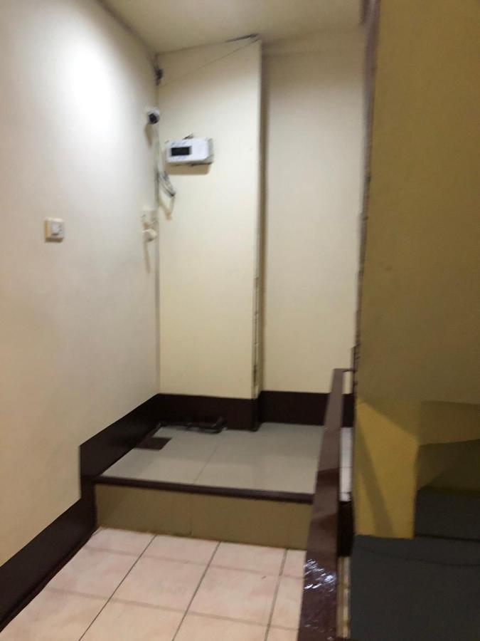Oyo 1146 Paris In Bangkok Hotel Ngoại thất bức ảnh