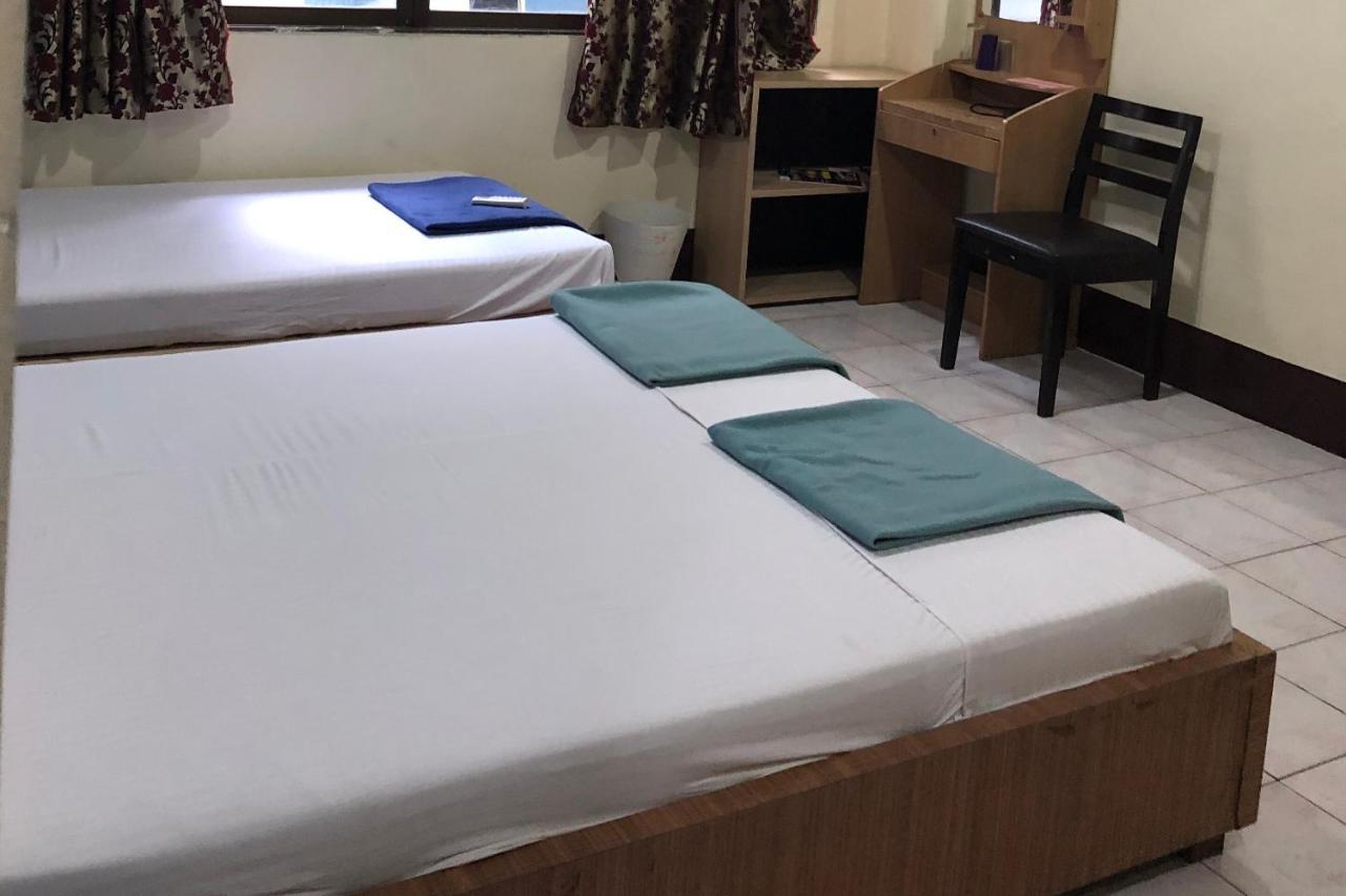 Oyo 1146 Paris In Bangkok Hotel Ngoại thất bức ảnh