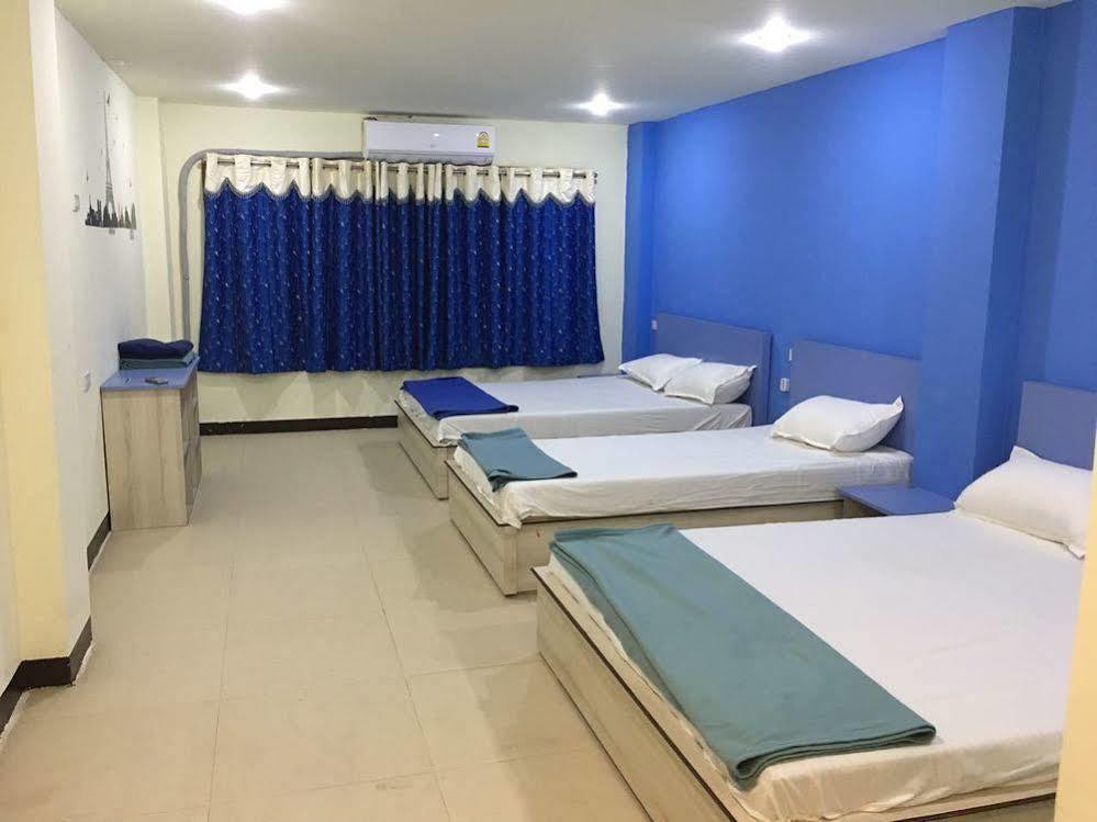 Oyo 1146 Paris In Bangkok Hotel Ngoại thất bức ảnh